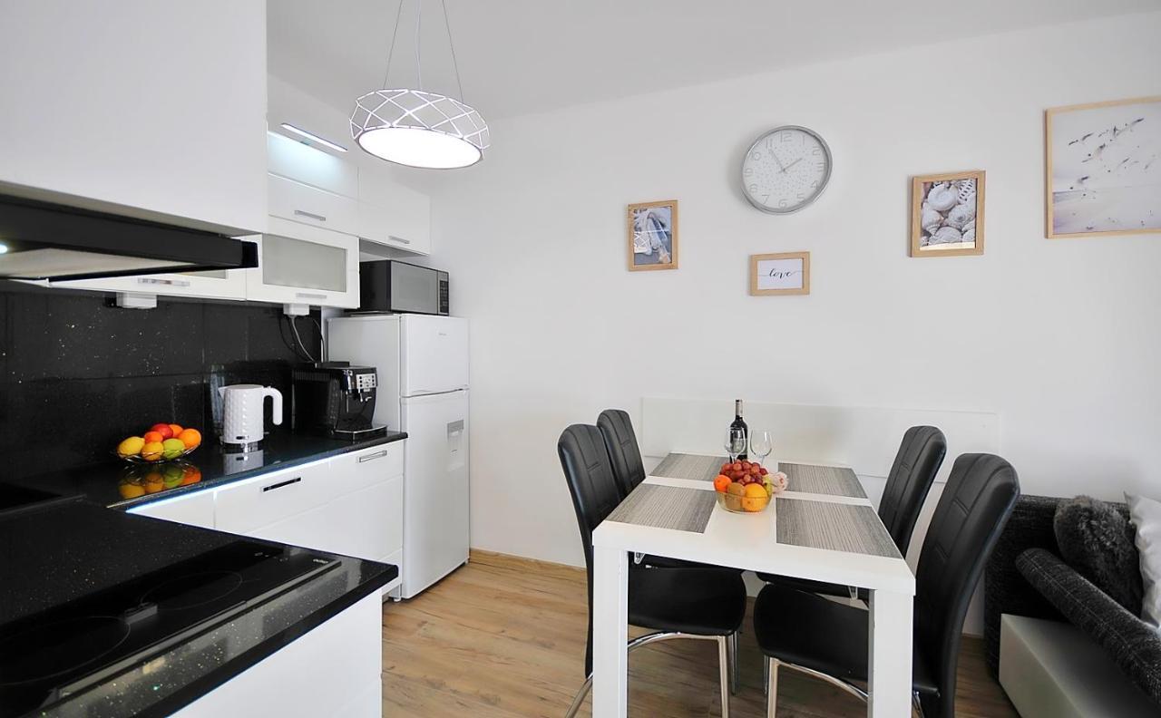 Michelle Apartment Polanki Park Колобжег Экстерьер фото